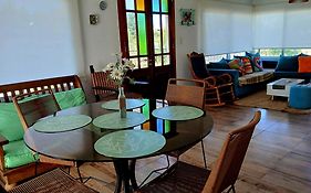 Luminosa casa en El Volcán